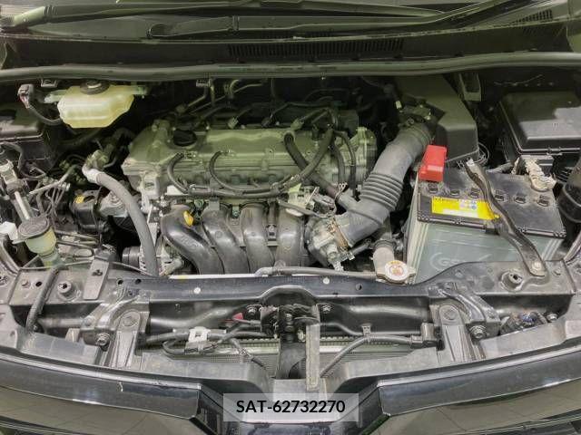 Toyota VOXY 2020-03 218469-19