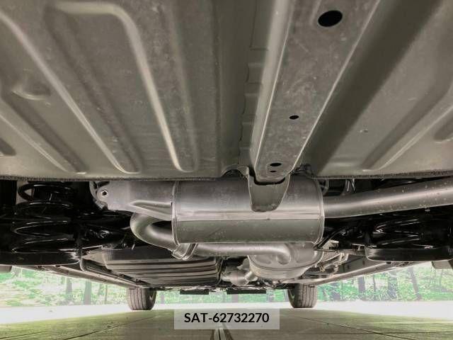 Toyota VOXY 2020-03 218469-18