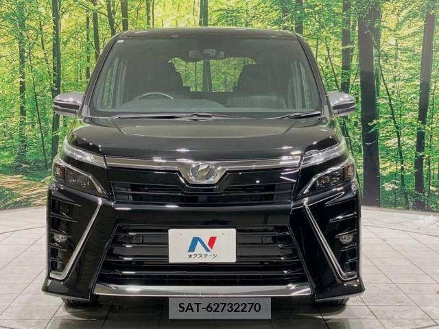 Toyota VOXY 2020-03 218469-16