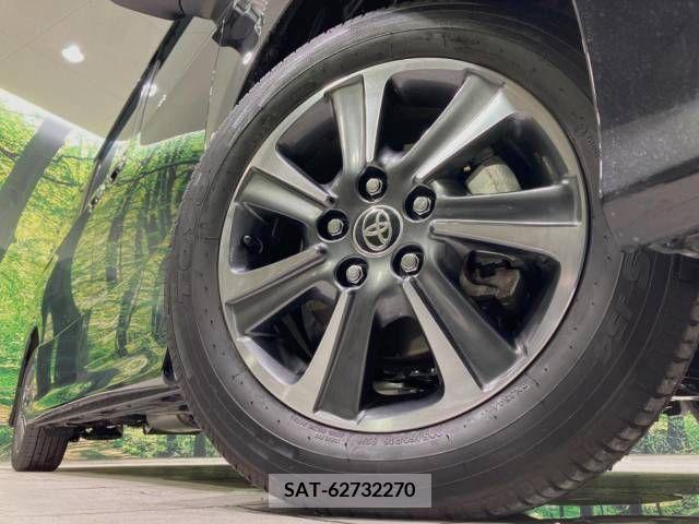 Toyota VOXY 2020-03 218469-13