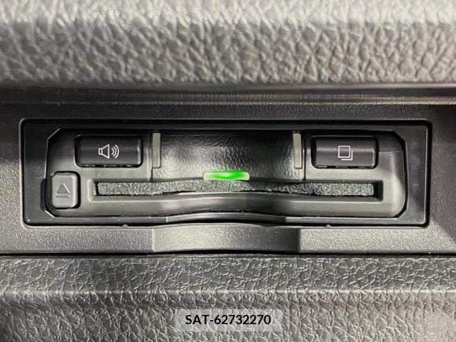 Toyota VOXY 2020-03 218469-6
