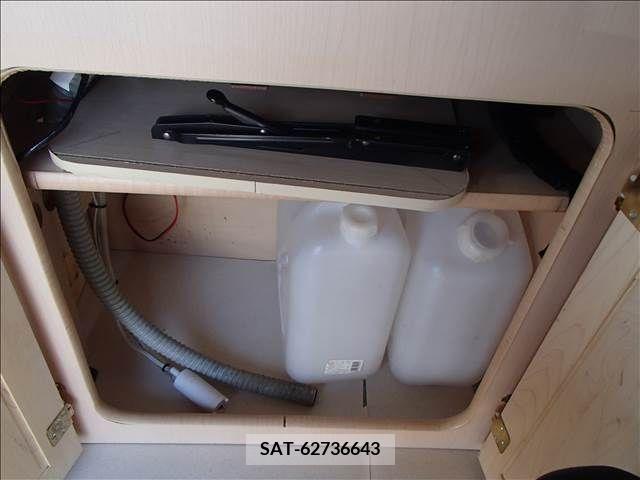 Isuzu COMO 2003-06 264493-14