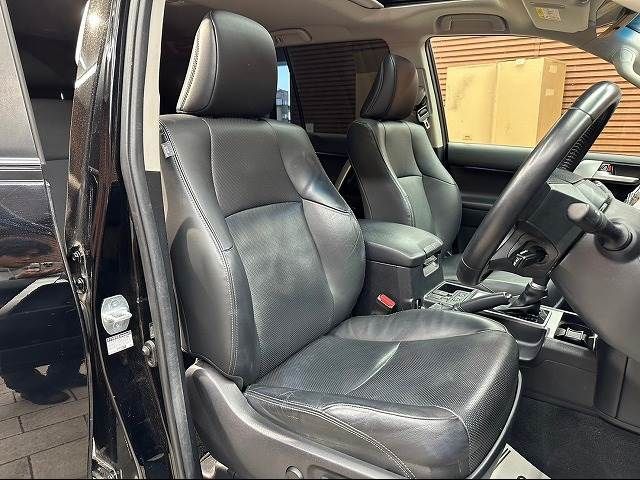 Toyota PRADO 2019-08 180787-7