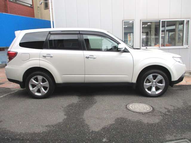 Subaru FORESTER 2012-01 195472-8