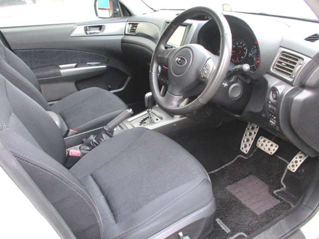Subaru FORESTER 2012-01 195472-10
