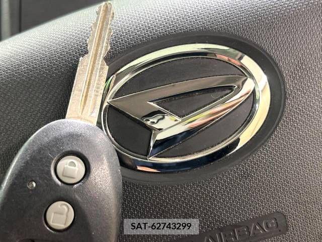 Daihatsu MOVE 2011-12 364095-6