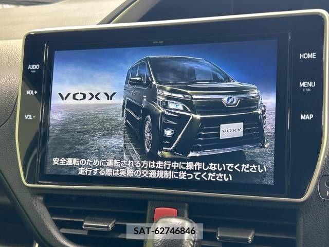 Toyota VOXY 2018-12 348689-6