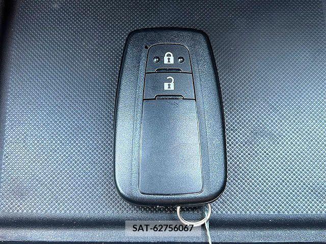 Toyota PRIUS 2020-02 366319-23