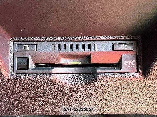 Toyota PRIUS 2020-02 366319-5