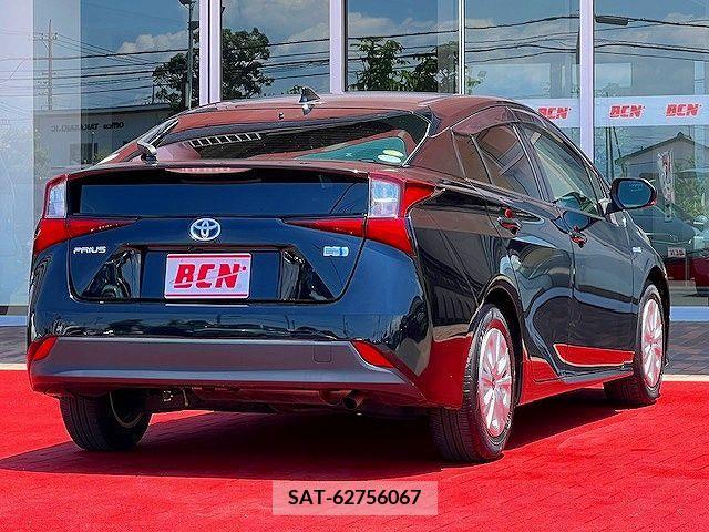 Toyota PRIUS 2020-02 366319-2