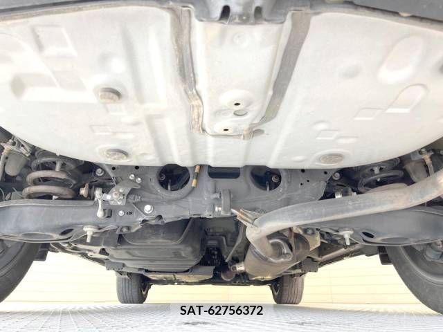 Toyota HARRIER 2017-09 271059-19