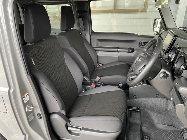Suzuki JIMNY 2021-05 15809-18