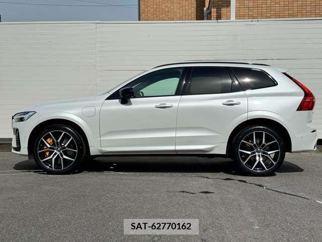 Volvo XC60 2021-11 333509-1