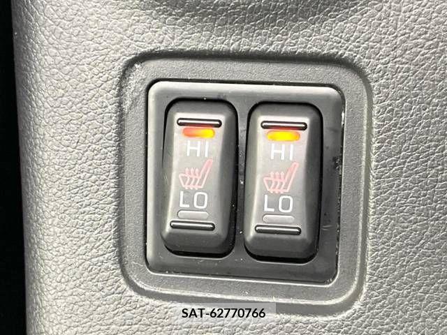 Mitsubishi OUTLANDER PHEV 2015-03 240973-6