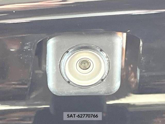 Mitsubishi OUTLANDER PHEV 2015-03 240973-19