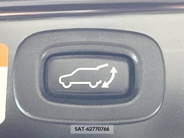 Mitsubishi OUTLANDER PHEV 2015-03 240973-5