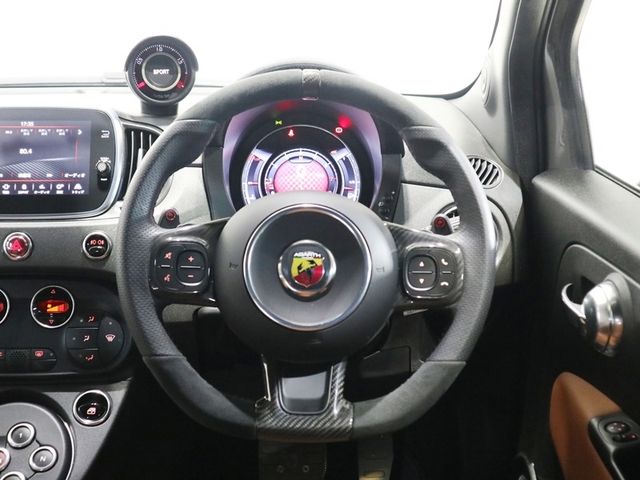 Abarth 595 2020-11 23547-10