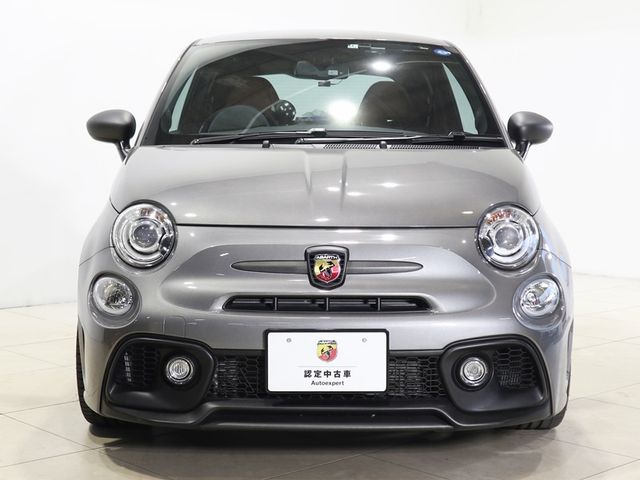 Abarth 595 2020-11 23547-1