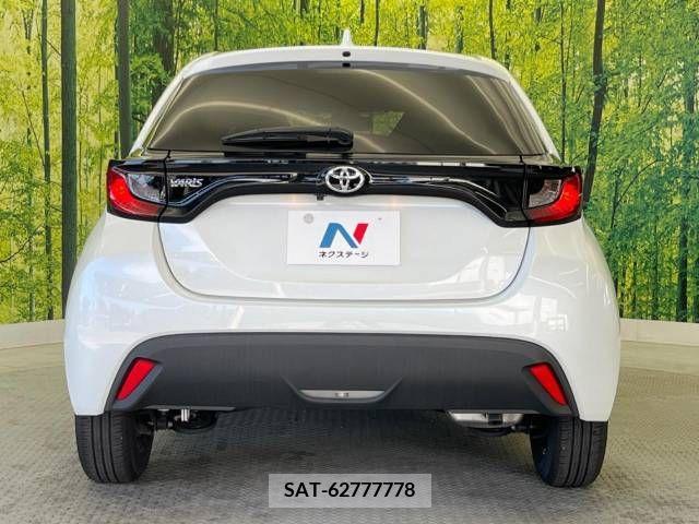 Toyota YARIS 2023-06 395377-15