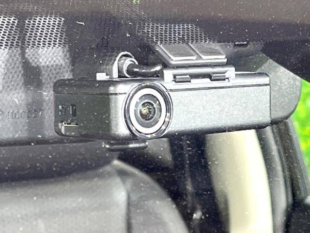 Nissan X-TRAIL 2019-04 27569-3