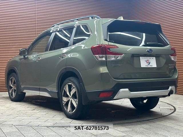 Subaru FORESTER 2019-08 360469-16