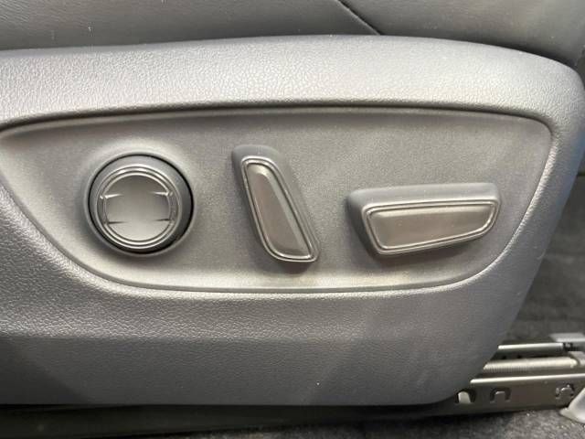 Toyota HARRIER 2020-10 15617-6