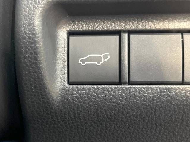 Toyota HARRIER 2020-10 15617-5