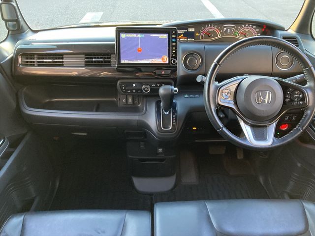 Honda N BOX CUSTOM 2018-09 189463-8
