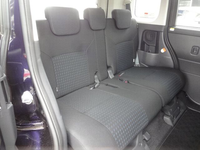Toyota ROOMY 2021-03 196388-9
