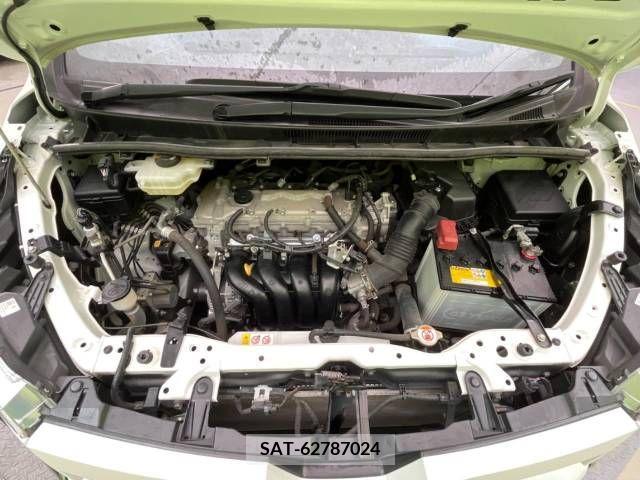 Toyota VOXY 2019-05 332426-18