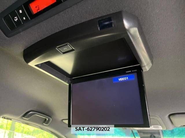 Toyota VOXY 2019-08 351127-4