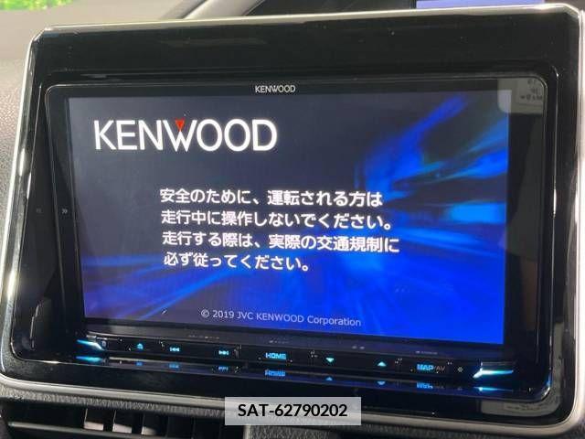 Toyota VOXY 2019-08 351127-2