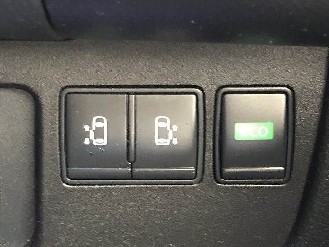Nissan SERENA 2015-02 21883-4