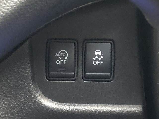 Nissan SERENA 2015-02 21883-7