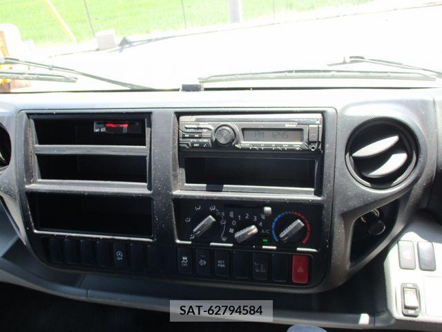 Hino DUTRO 2020-10 200743-14