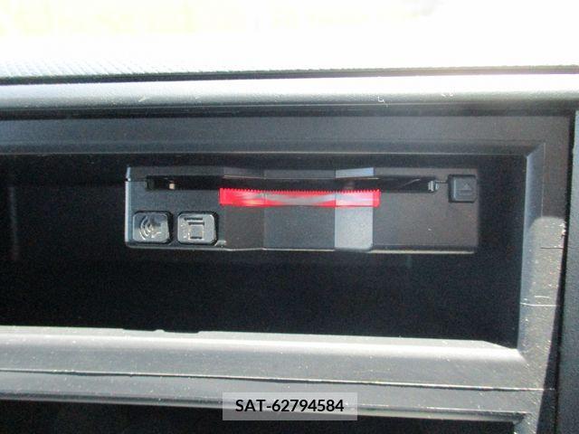 Hino DUTRO 2020-10 200743-17