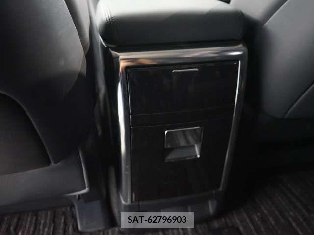 Toyota ALPHARD 2020-06 377325-18