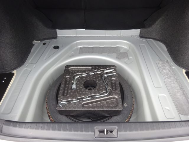 Toyota PREMIO 2019-03 25028-14
