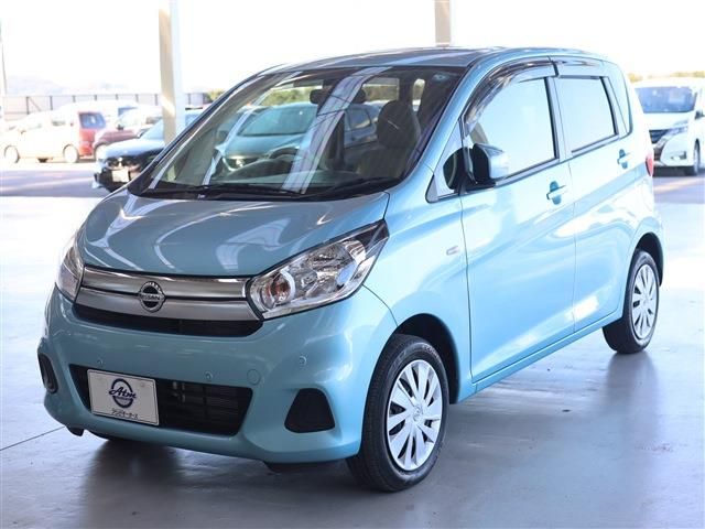 Nissan DAYZ 2018-10 195555-0