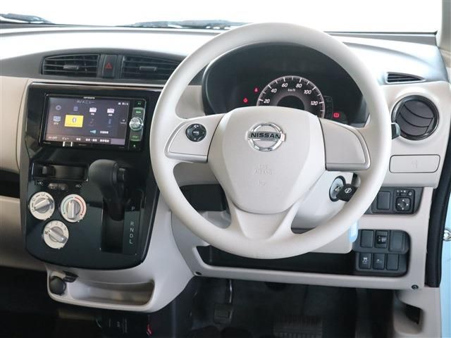 Nissan DAYZ 2018-10 195555-10
