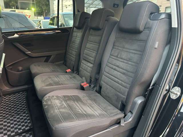 VolksWagen GOLF TOURAN 2016-11 189498-12