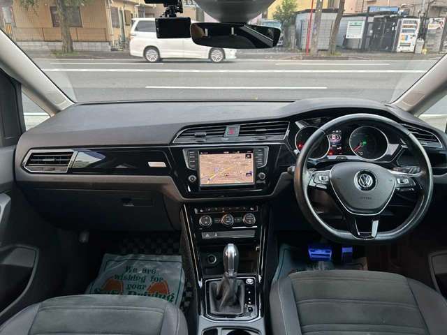 VolksWagen GOLF TOURAN 2016-11 189498-8