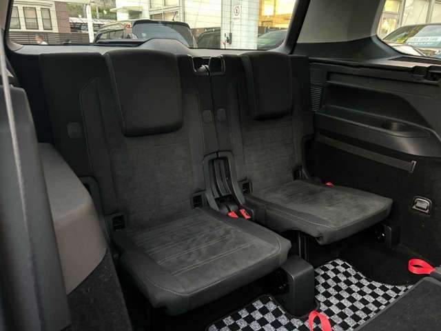 VolksWagen GOLF TOURAN 2016-11 189498-14