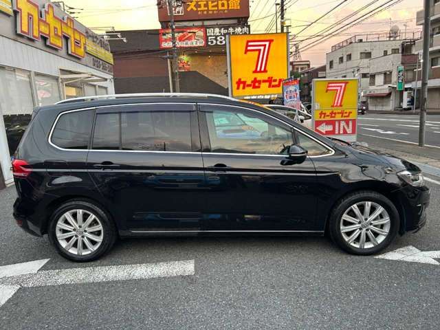 VolksWagen GOLF TOURAN 2016-11 189498-3