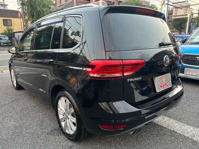 VolksWagen GOLF TOURAN 2016-11 189498-6