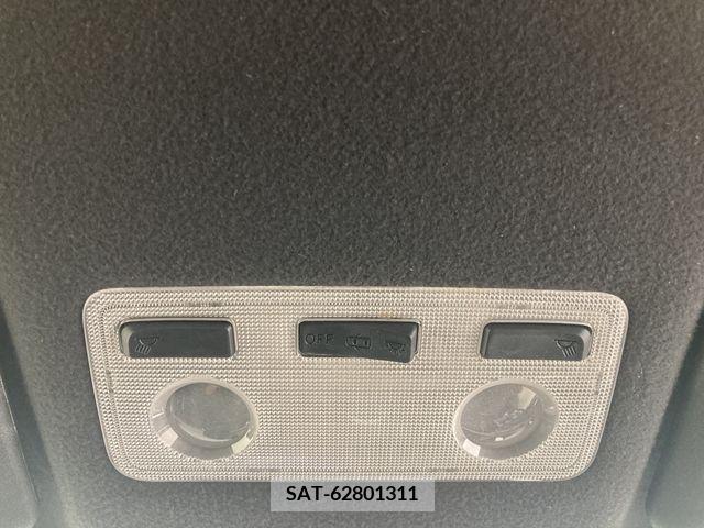 Toyota AQUA 2019-10 337253-6