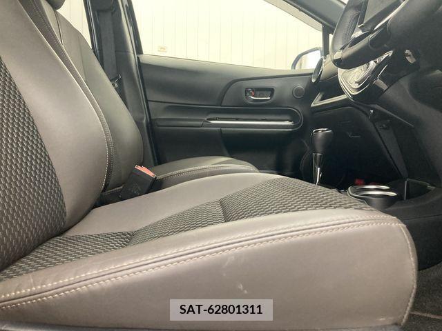 Toyota AQUA 2019-10 337253-5