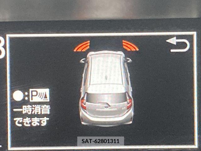 Toyota AQUA 2019-10 337253-13