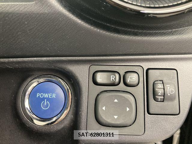 Toyota AQUA 2019-10 337253-14