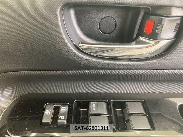 Toyota AQUA 2019-10 337253-17
